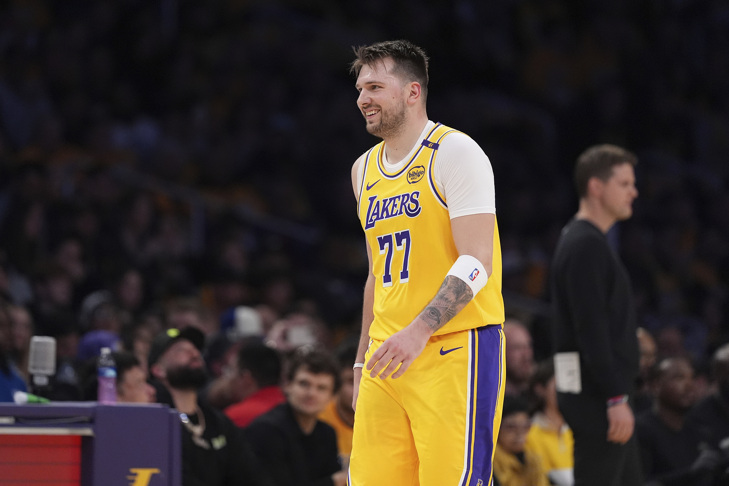 东契奇：NBA若举办1v1比赛，决赛会是文班亚马对阵欧文