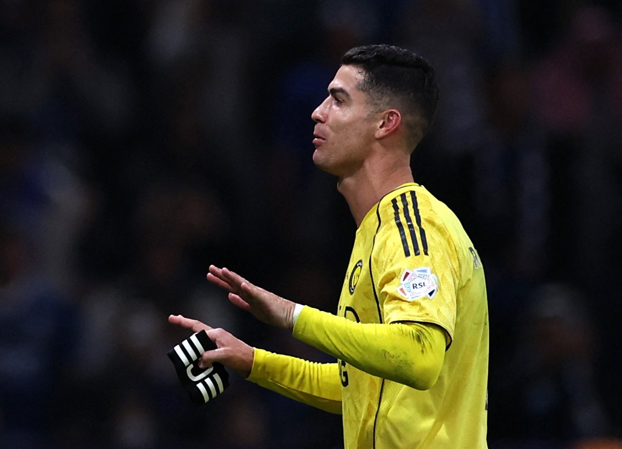 壹号娱乐官网-明年退役？英媒：C罗很可能在27年夏季离开胜利，且可能就此退役